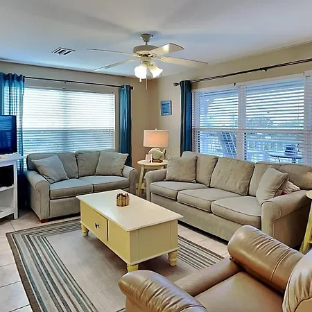 Nice Home In Gulf Shores With Outdoor Swimming Pool And 2 Bedrooms